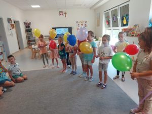 ZABAWY Z BALONAMI