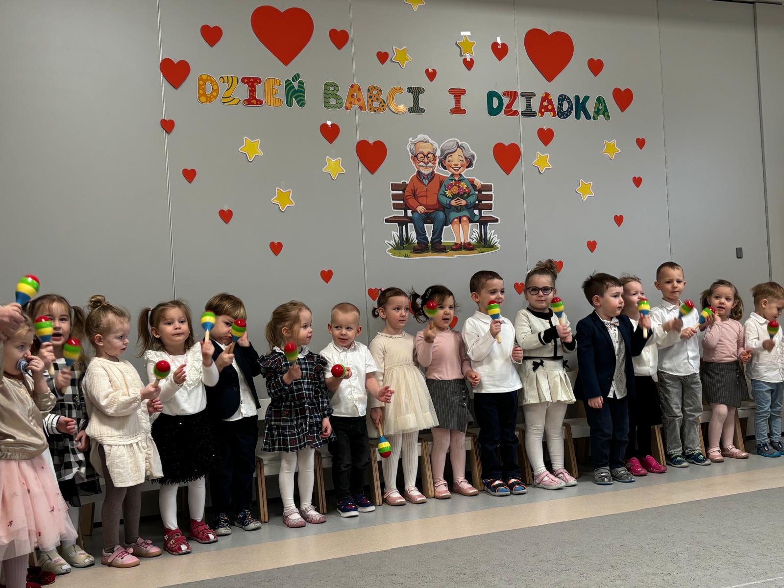 DZIEŃ BABCI I DZIADKA