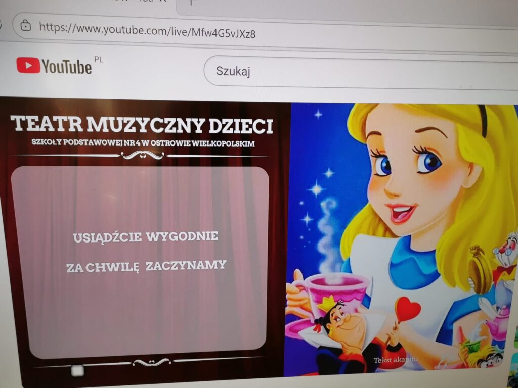 Strona internetowa zapraszająca na spektakl