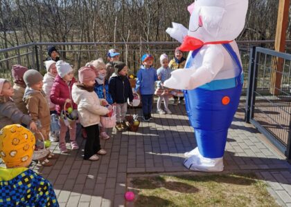 ZAJĄCZEK I WIELKANOCNE ŚNIADANIE